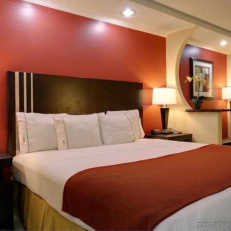 Americas Best Value Inn Angleton Pokoj fotografie