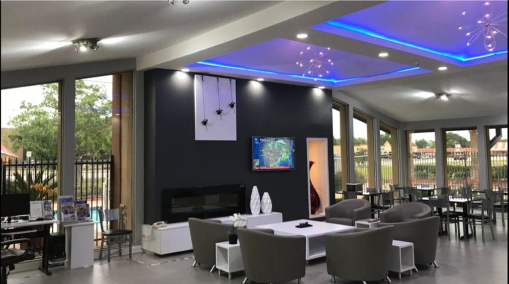 Americas Best Value Inn Angleton Exteriér fotografie