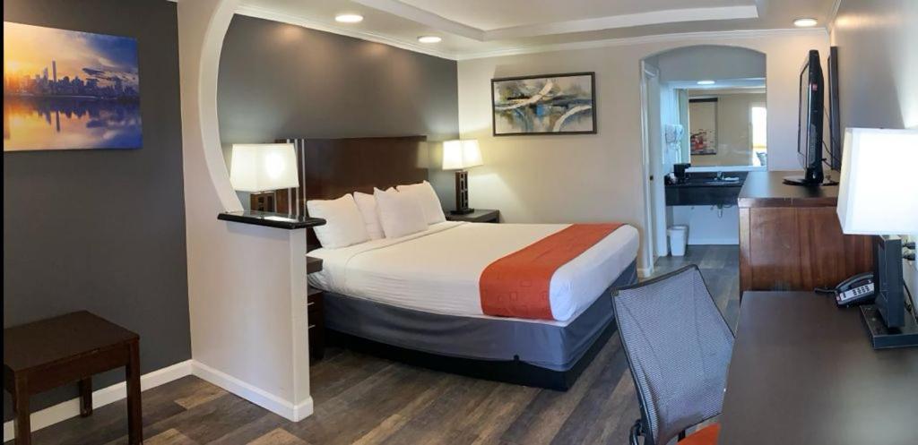 Americas Best Value Inn Angleton Exteriér fotografie