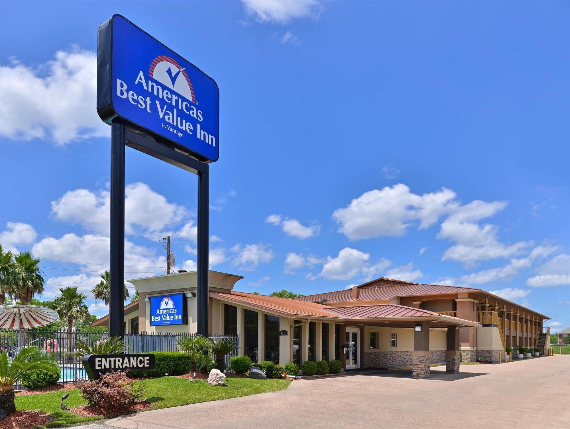 Americas Best Value Inn Angleton Exteriér fotografie